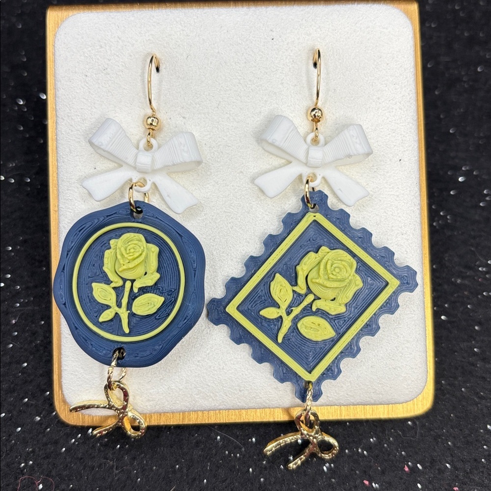 Navy Postage Stamp Rose Earrings with Bow & Gold Charm - Picture 3 of 3
